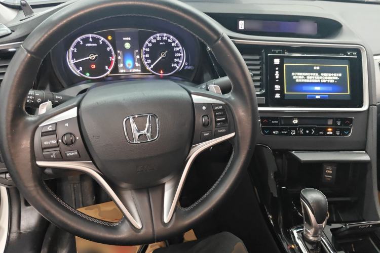 Used Honda Spirior 2017 2.0L Classic Edition Center Console