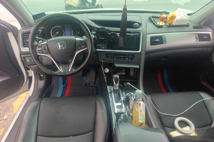Used Honda Spirior 2017 2.0L Classic Edition Center Console