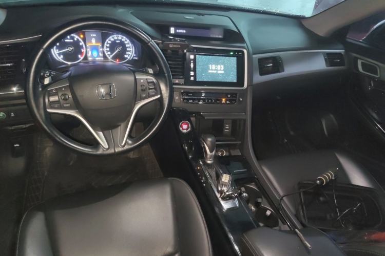 Used Honda Spirior 2017 2.0L Comfort Edition Center Console