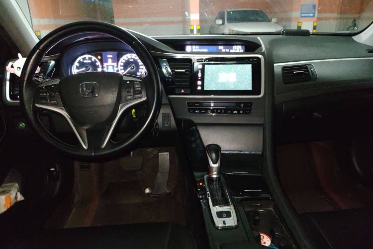 Used Honda Spirior 2017 2.0L Classic Edition Center Console