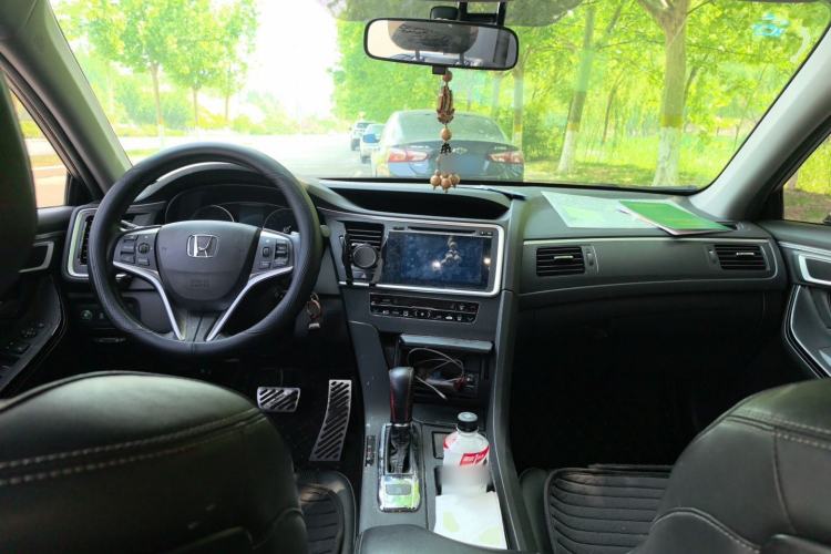 Used Honda Spirior 2017 2.0L Classic Edition Center Console