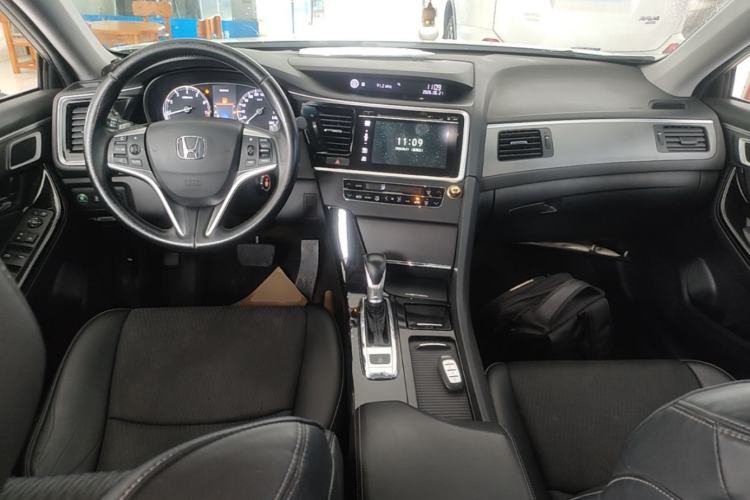 Used Honda Spirior 2017 2.0L Classic Edition Center Console