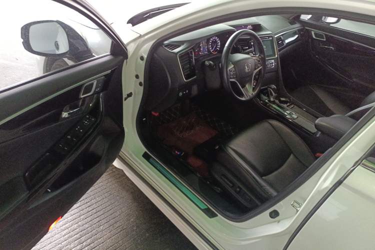 Used Honda Spirior 2017 2.4L Luxury Edition Driver Seat