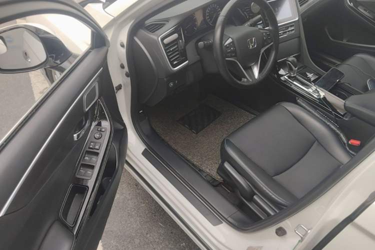 Used Honda Spirior 2017 2.0L Classic Edition Driver Seat