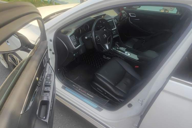 Used Honda Spirior 2017 2.4L Luxury Edition Driver Seat