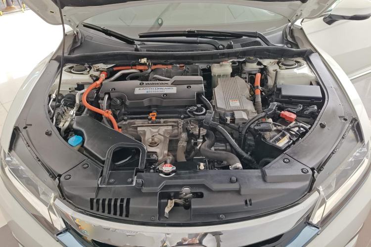 Used Honda Spirior 2017 Hybrid 2.0L Pure Drive Edition Engine Bay
