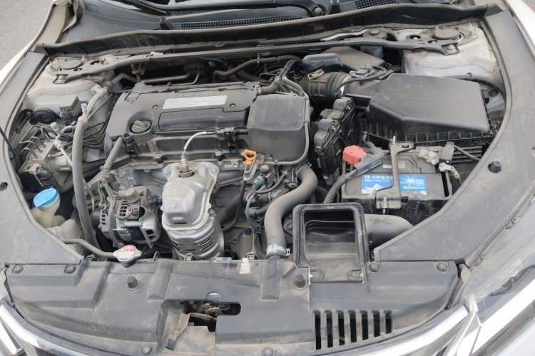 Used Honda Spirior 2017 2.4L Luxury Edition Engine Bay