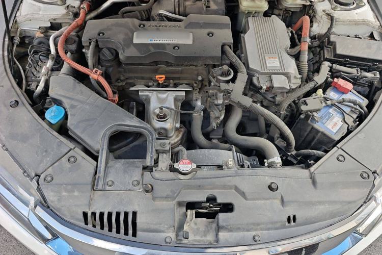 Used Honda Spirior 2017 Hybrid 2.0L Pure Drive Edition Engine Bay