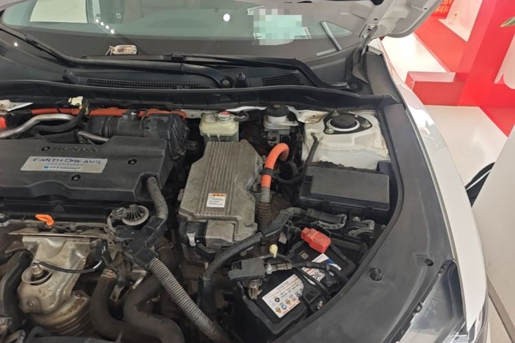 Used Honda Spirior 2017 Hybrid 2.0L Pure Drive Edition Engine Bay Left