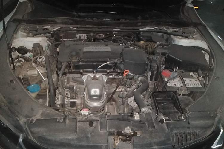 Used Honda Spirior 2017 2.4L Luxury Edition Engine Bay