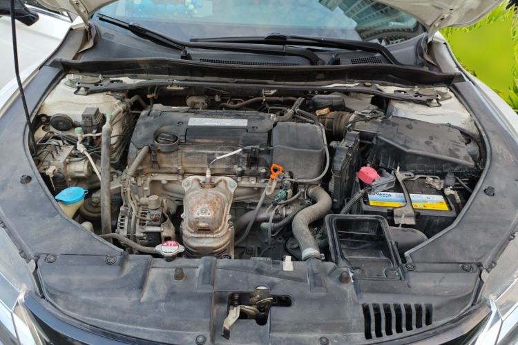 Used Honda Spirior 2017 2.4L Luxury Edition Engine Bay