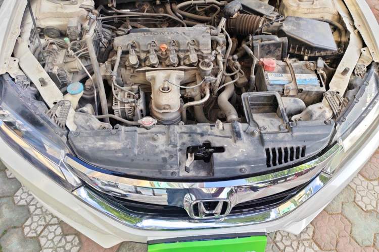 Used Honda Spirior 2017 2.0L Classic Edition Engine Bay