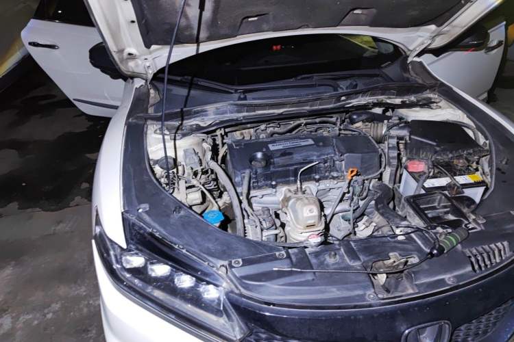 Used Honda Spirior 2017 2.4L Luxury Edition Engine Bay Right