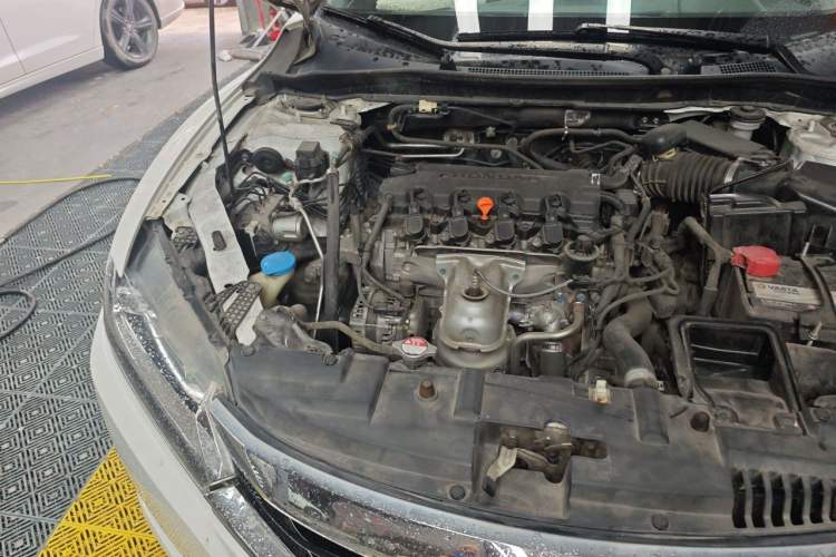 Used Honda Spirior 2017 2.0L Classic Edition Engine Bay Right