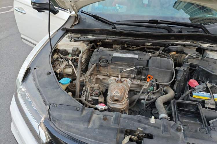 Used Honda Spirior 2017 2.4L Luxury Edition Engine Bay Right