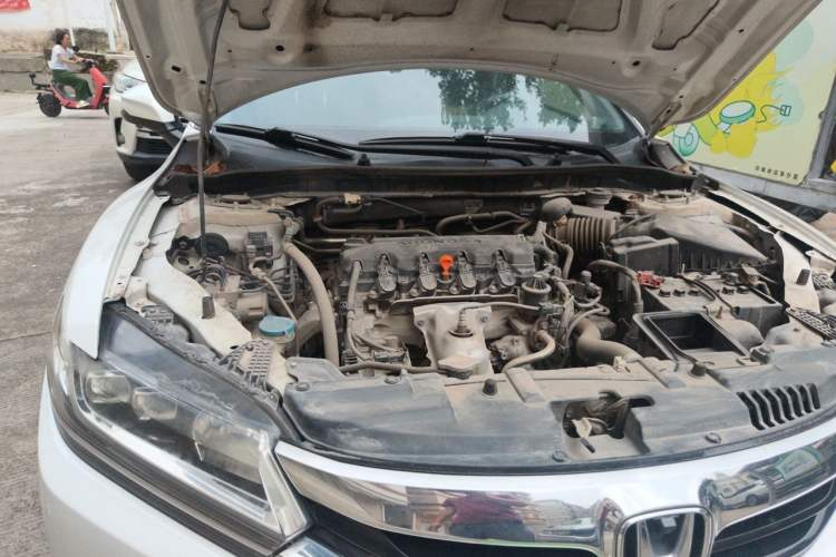 Used Honda Spirior 2017 2.0L Classic Edition Engine Bay Right