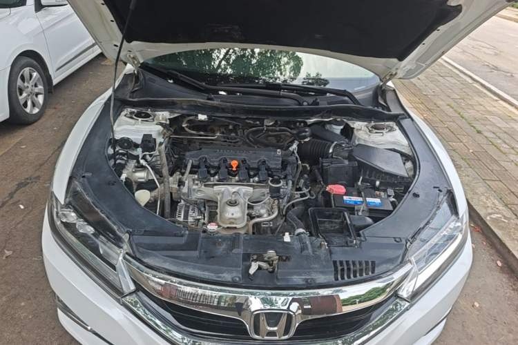Used Honda Spirior 2017 2.0L Comfort Edition Engine Bay