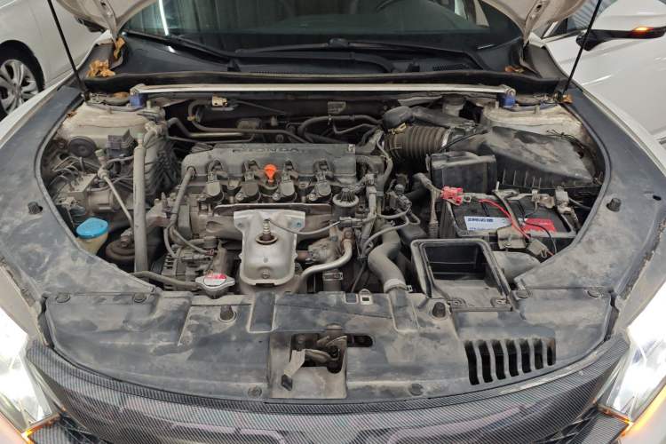 Used Honda Spirior 2017 2.0L Comfort Edition Engine Bay