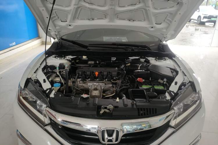 Used Honda Spirior 2017 2.0L Classic Edition Engine Bay