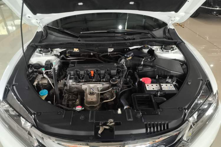 Used Honda Spirior 2017 2.0L Comfort Edition Engine Bay