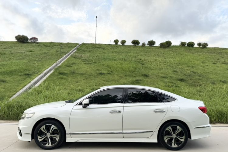 Used Honda Spirior 2017 2.4L Luxury Edition Exterior 1