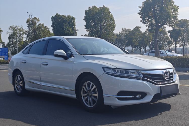 Used Honda Spirior 2017 2.0L Classic Edition Exterior 10