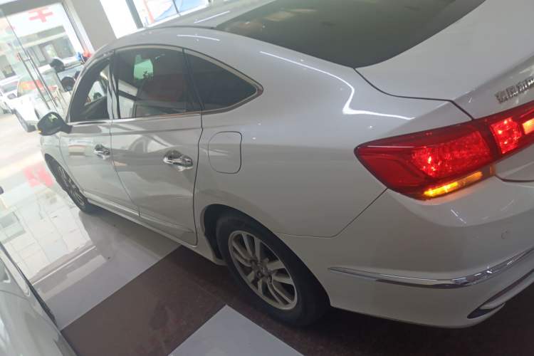 Used Honda Spirior 2017 2.0L Comfort Edition Exterior 3