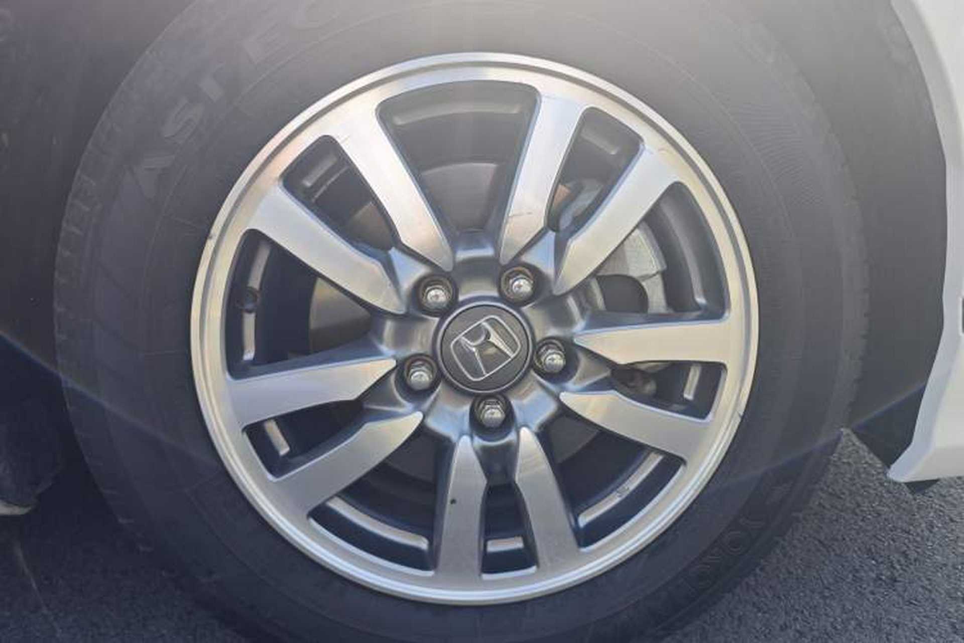 Used Honda Spirior 2017 2.0L Classic Edition Exterior 3