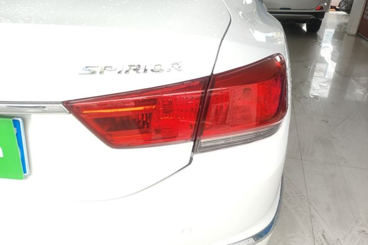 Used Honda Spirior 2017 2.0L Classic Edition Exterior 3
