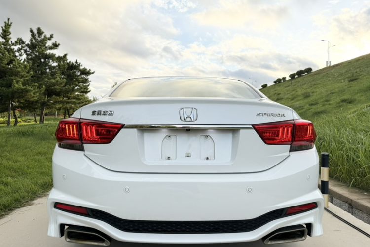 Used Honda Spirior 2017 2.4L Luxury Edition Exterior 5