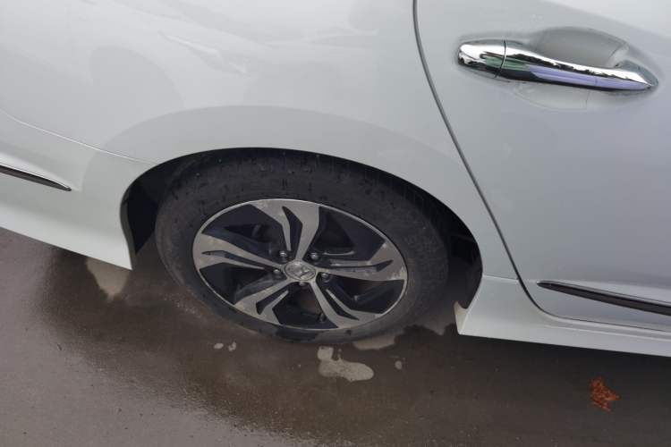 Used Honda Spirior 2017 2.4L Luxury Edition Exterior 8