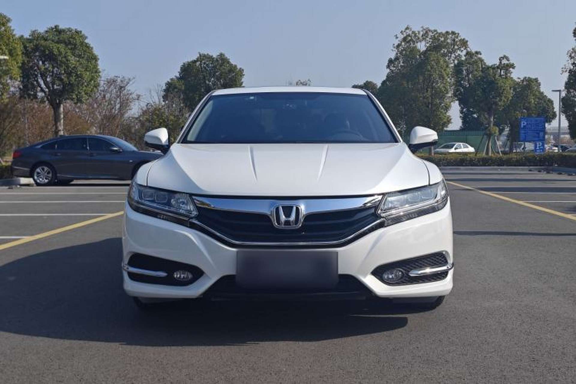 Used Honda Spirior 2017 2.0L Classic Edition Exterior 9