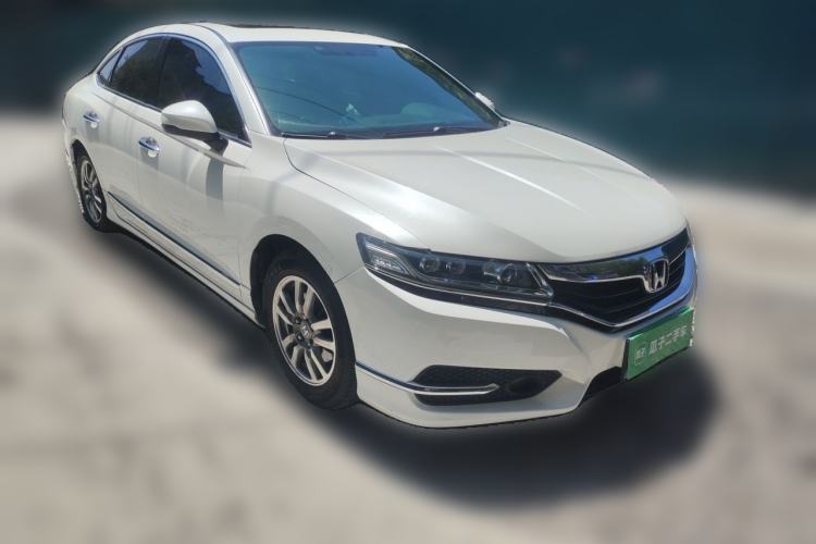 Used Honda Spirior 2017 2.0L Classic Edition Front Right 45 Deg