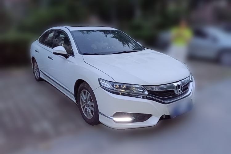 Used Honda Spirior 2017 2.0L Classic Edition Front Right 45 Deg