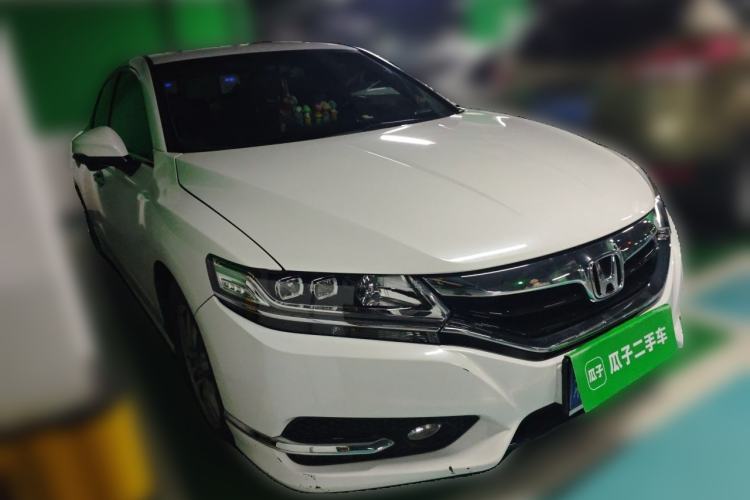 Used Honda Spirior 2017 2.0L Comfort Edition Front Right 45 Deg