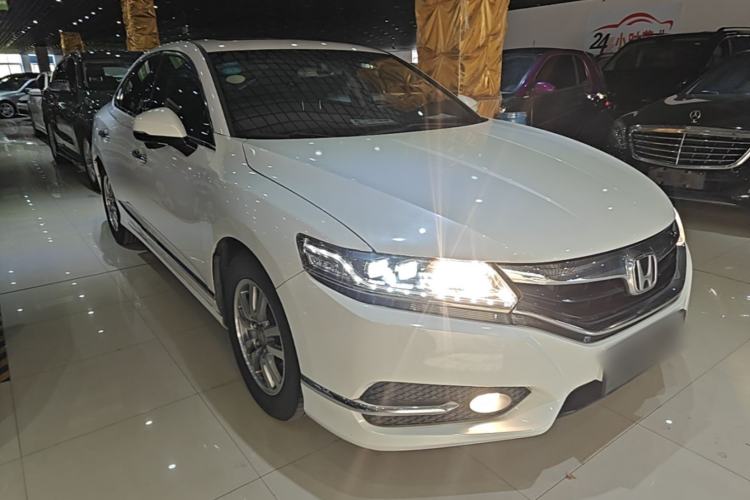 Used Honda Spirior 2017 2.0L Comfort Edition Front Right 45 Deg