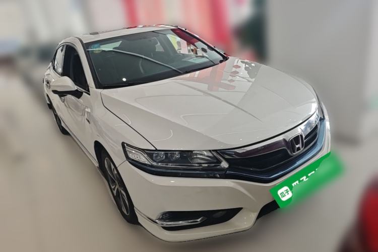 Used Honda Spirior 2017 Hybrid 2.0L Pure Drive Edition Front Right 45 Deg