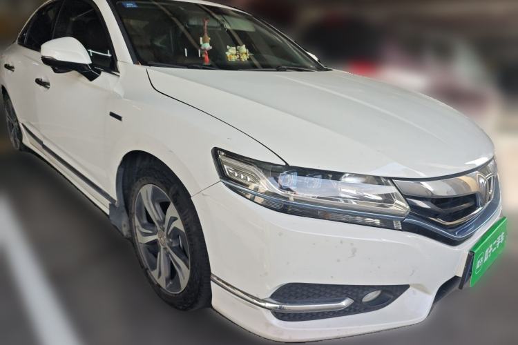 Used Honda Spirior 2017 Hybrid 2.0L Pure Drive Edition Front Right 45 Deg