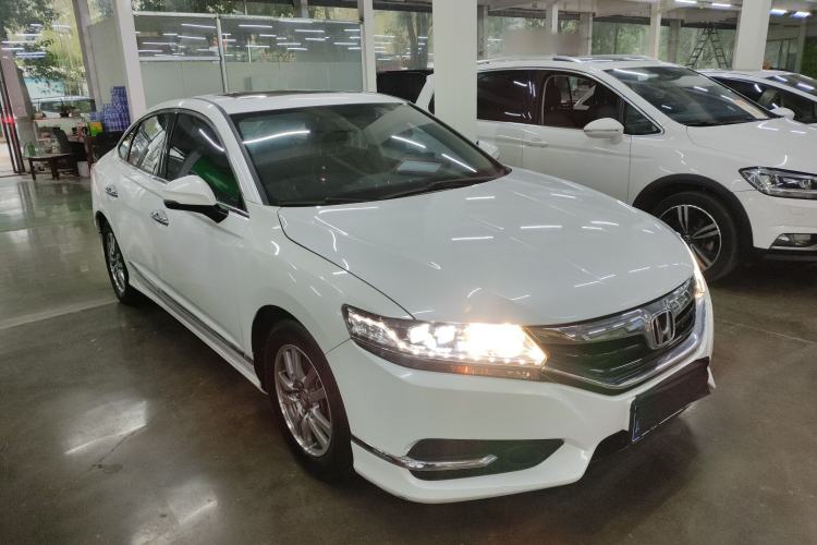 Used Honda Spirior 2017 2.0L Classic Edition Front Right 45 Deg