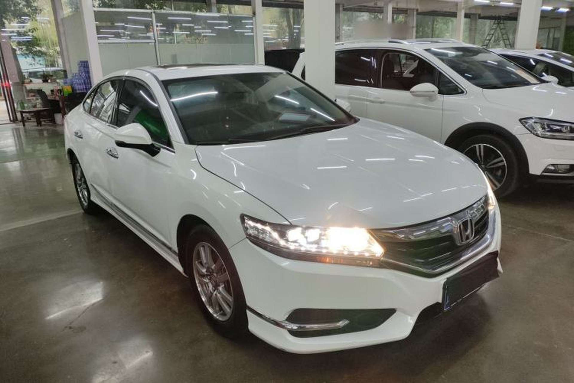 Used Honda Spirior 2017 2.0L Classic Edition Front Right 45 Deg