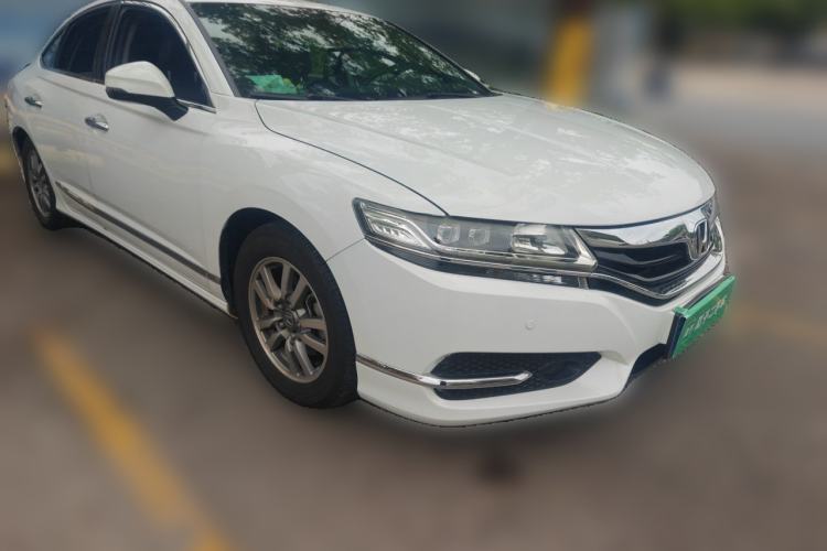 Used Honda Spirior 2017 2.0L Classic Edition Front Right 45 Deg