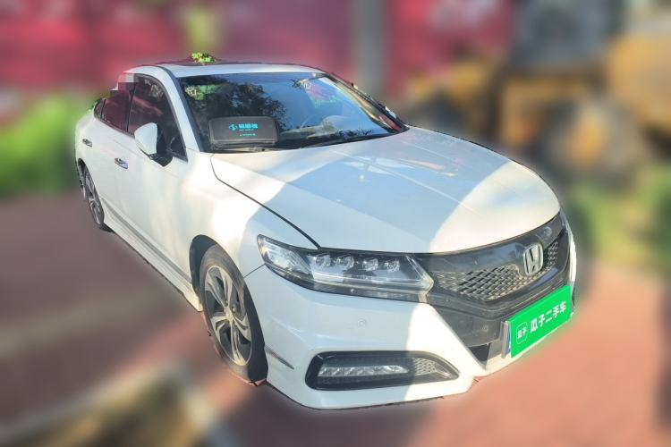 Used Honda Spirior 2017 2.4L Luxury Edition Front Right 45 Deg