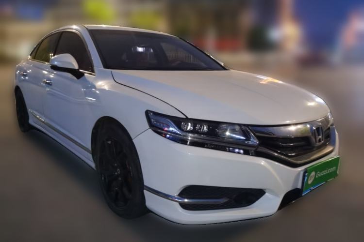 Used Honda Spirior 2017 2.0L Classic Edition Front Right 45 Deg