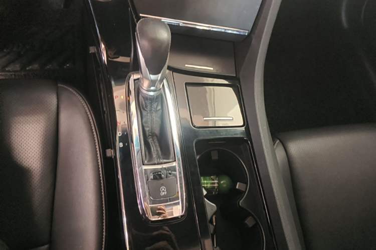 Used Honda Spirior 2017 2.0L Comfort Edition Gear Lever