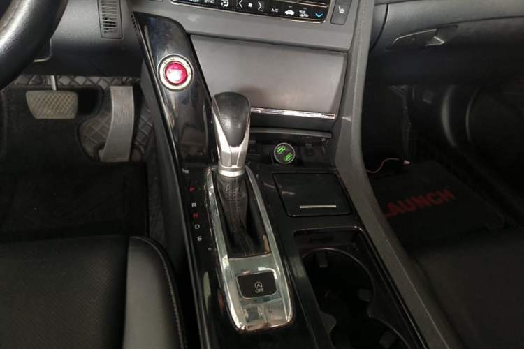 Used Honda Spirior 2017 2.0L Comfort Edition Gear Lever