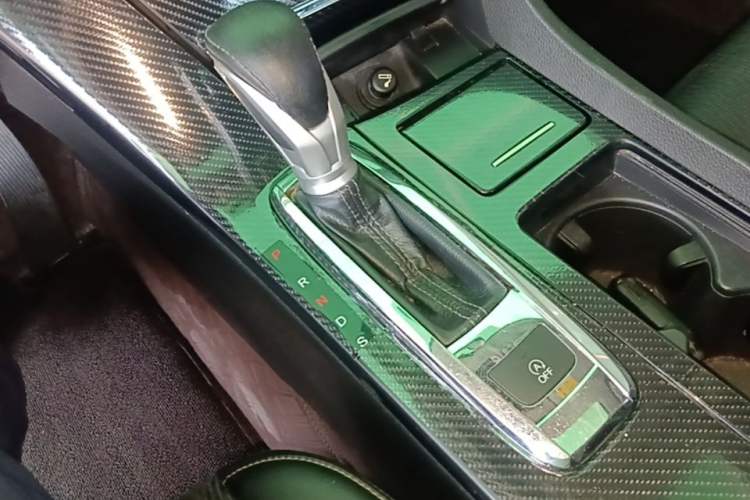 Used Honda Spirior 2017 2.0L Classic Edition Gear Lever