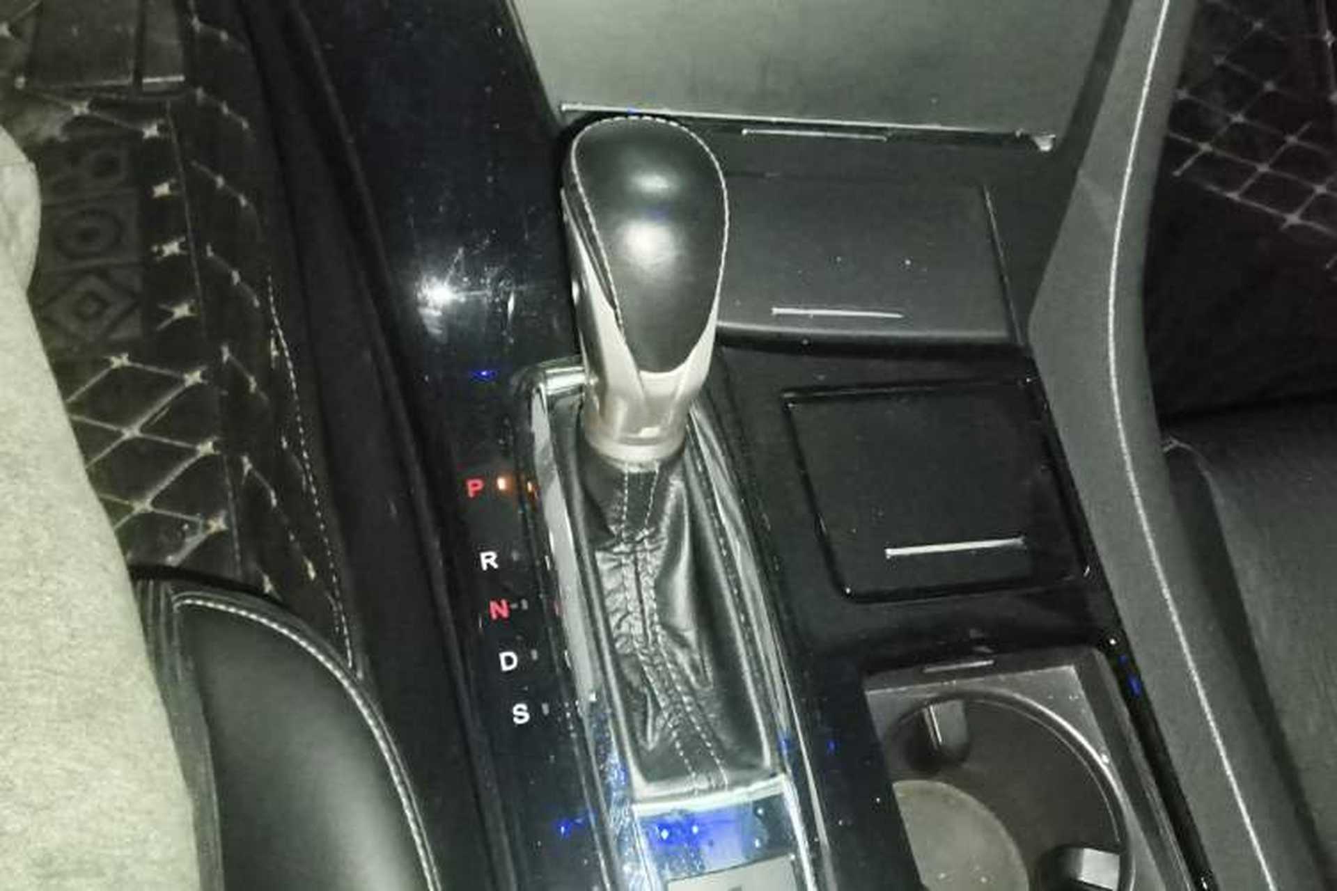 Used Honda Spirior 2017 2.0L Classic Edition Gear Lever