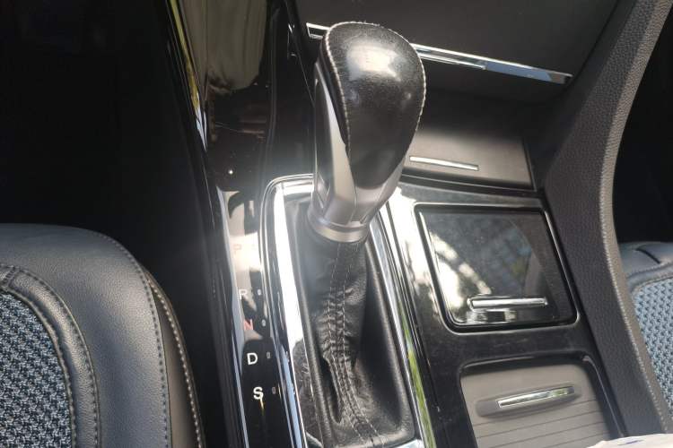 Used Honda Spirior 2017 2.0L Classic Edition Gear Lever