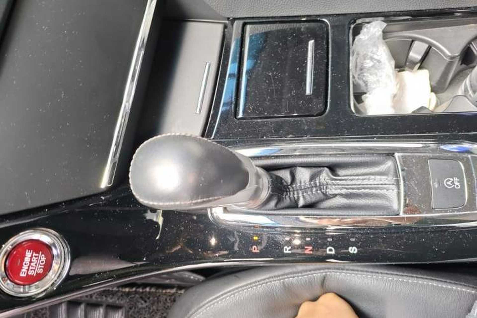 Used Honda Spirior 2017 2.0L Comfort Edition Gear Lever