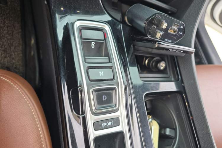 Used Honda Spirior 2017 Hybrid 2.0L Pure Drive Edition Gear Lever